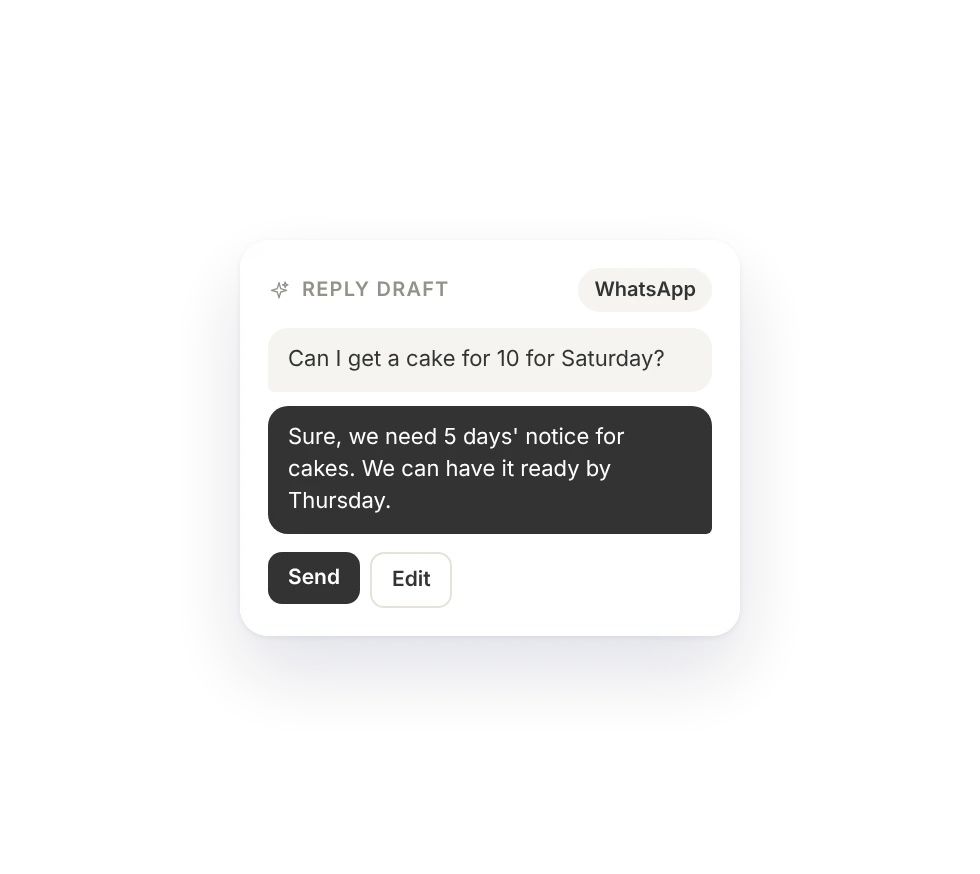 Reply draft: the assistant's answer to a cake order question